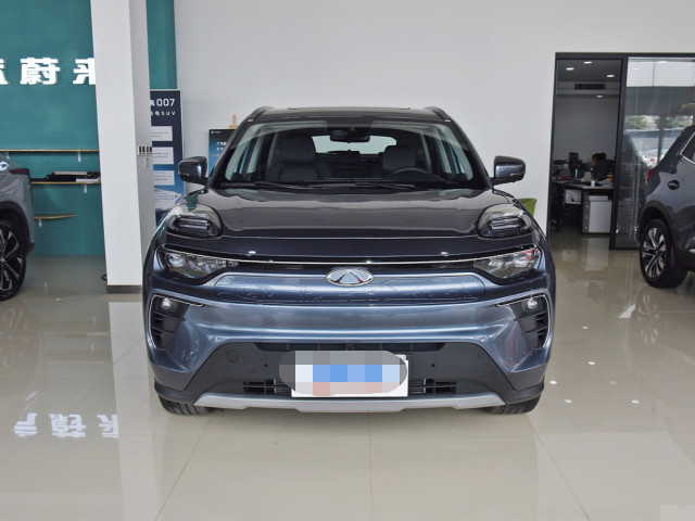 奇瑞|奇瑞新车外观惹争议，后置后驱是亮点，轴距2830MM，8月底上市