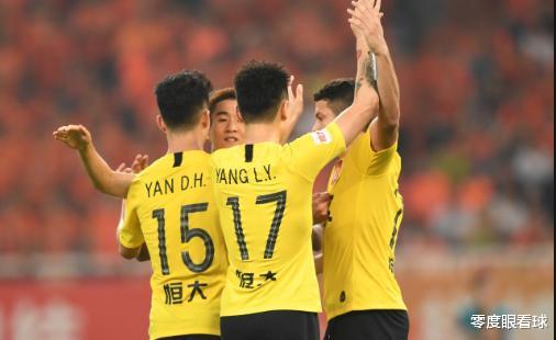 广州恒大|恒大战深足首发11人浮出水面:3外援祭最强出击,国足王牌携两天才新星冲锋