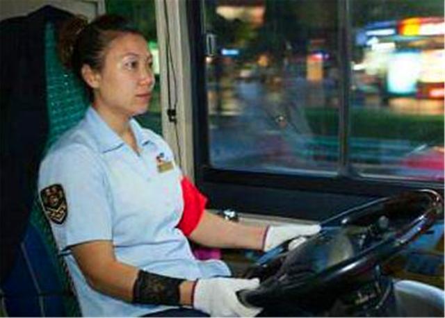 晓君侃史|80年代5大“金饭碗”，当时人人羡慕，现今却成为了底层职业