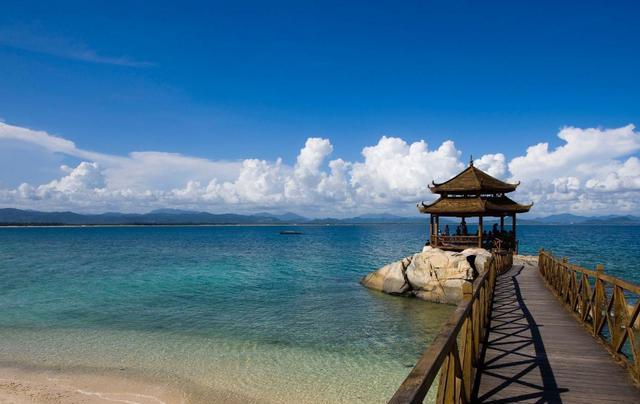 【三亚】我国最不适合定居的城市，工资3千房价2万，却是旅游的绝佳之地