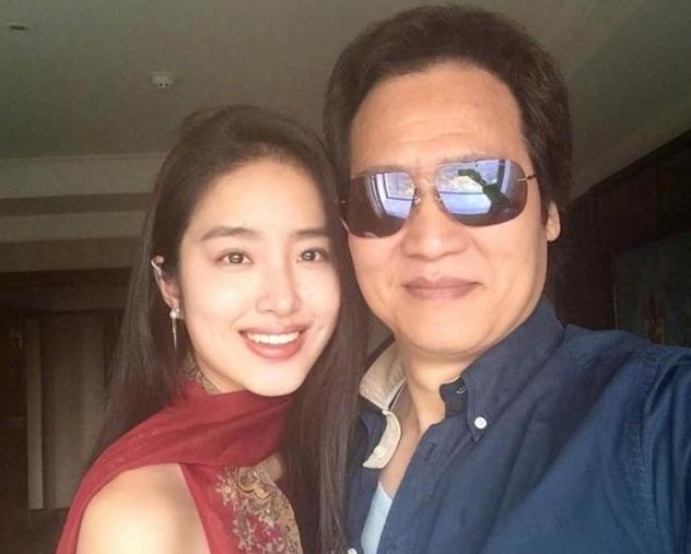 刘亦菲▲刘亦菲不是内定女主？杨采钰曾试镜《花木兰》，网友：输给干女儿