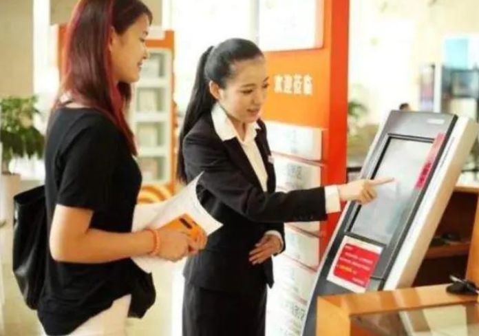 「破产」存款要当心！中国“两家”银行宣布破产，三种情况一分都不赔