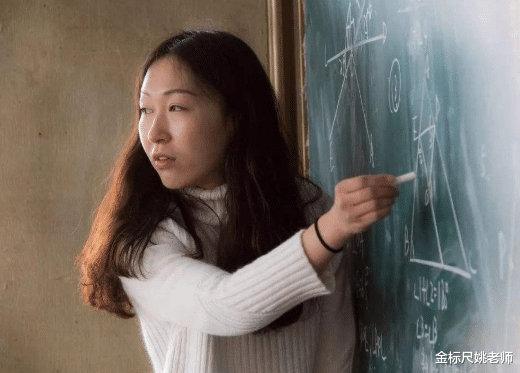 教师|明年起教师涨工资，这3类人优先考虑，铁饭碗变金饭碗