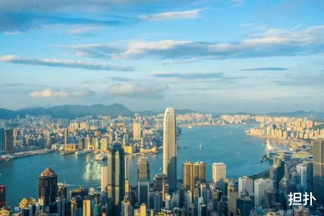 李嘉诚|包玉刚最大的遗憾,不是只有4个女儿,而是帮错了李嘉诚这个人