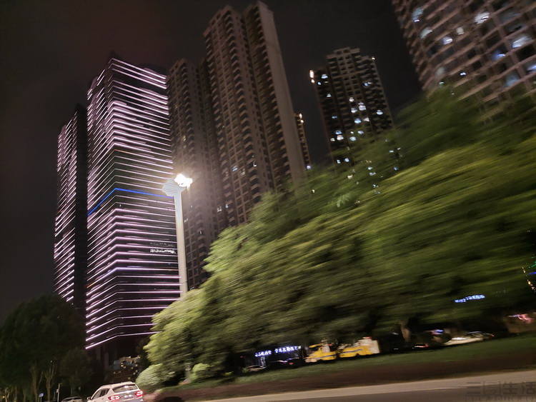 vivo x▲vivo X50 Pro评测： 手机影像防抖革命