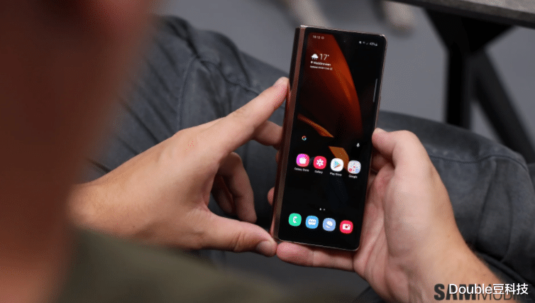 5G|Galaxy Z Fold 2预购导致Galaxy S10 5G的需求激增