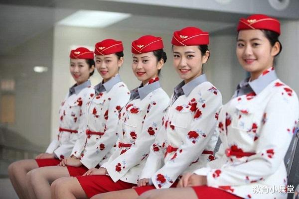 @大学“吃青春饭”的4个专业，年龄越大，公司越嫌弃，谨慎报考