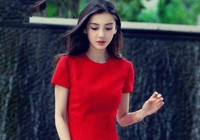娱乐圈▲盘点娱乐圈粉丝过亿的明星，谢娜粉丝1.25亿，他才是最厉害的