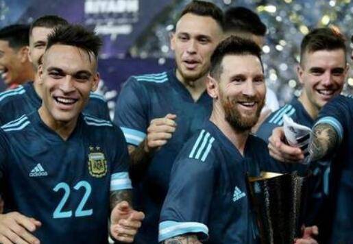 阿根廷队|阿根廷4锋霸2天造9球！最神勇的不是劳塔罗，也不是梅西