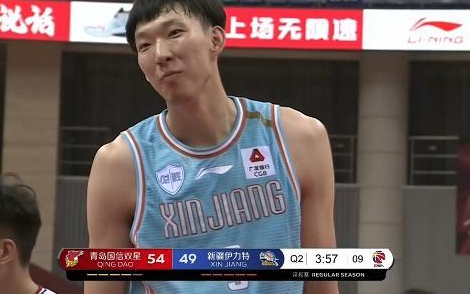 「周琦」讽刺的声音少了！球迷：为何周琦增重26斤却看不出？主持人这样解释