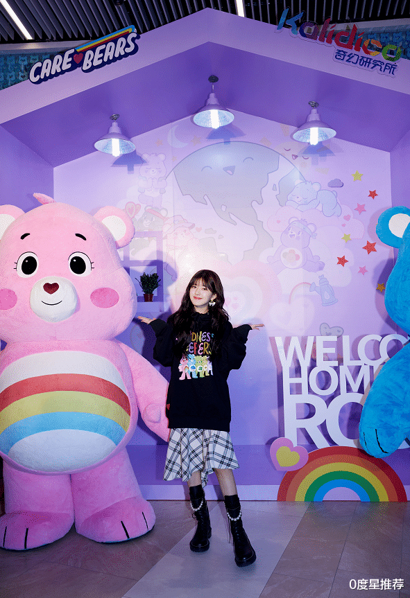 赵露思|赵露思怕是暴瘦上瘾了？减肥13斤变锥子脸，越来越像赵丽颖了