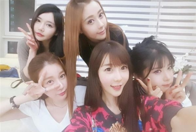 「女主播」斗鱼又一位女主播被永封！只因直播时出意外，直接被超管永久封禁