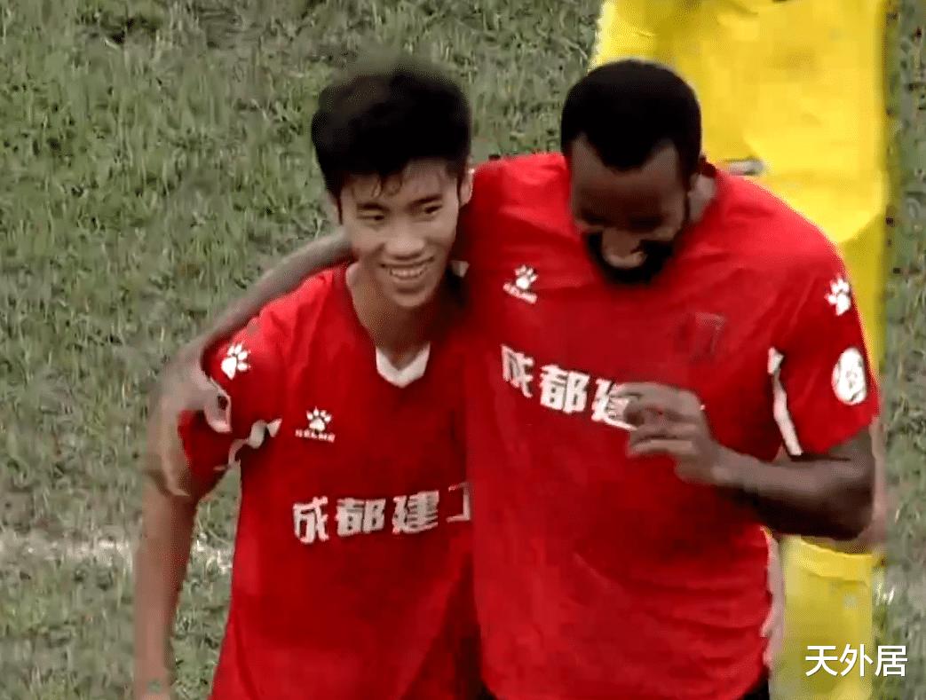 中甲|5连胜完成通杀！中甲升班马踢疯了，有望第一个进入冲超组