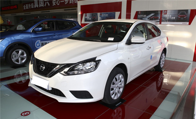 日产轩逸|轩逸经典很适合家用，三大件让人放心，可清楚了这些再下手也不迟