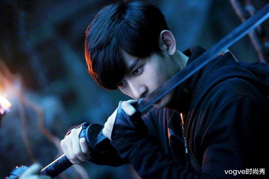 穿越火线|哎，只怪《琉璃》生不逢时