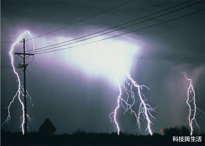 「超能力」历史上离奇又费解的案例，莫非被雷击中后，真能激发超能力？