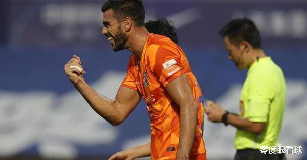 国足|鲁能战申花首发11人浮出水面:后防大调整,中场天才妖星上位,佩莱搭档郭田雨