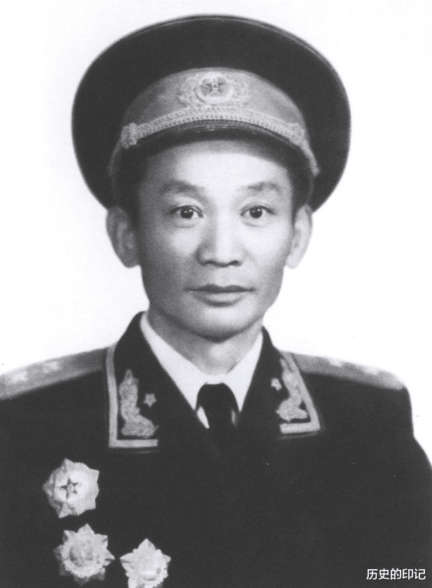 |红军部长被误传牺牲,回家却发现妻子已改嫁,朱老总后来下一命令