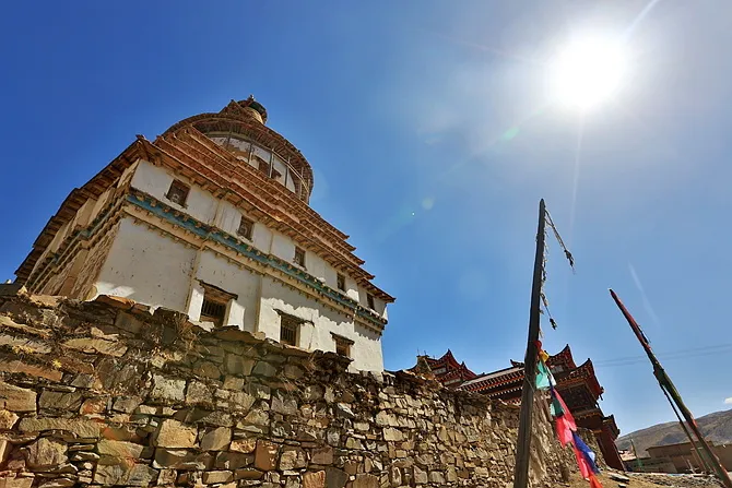 九寨沟：除了九寨沟，阿坝到底还藏了哪些绝世美景？