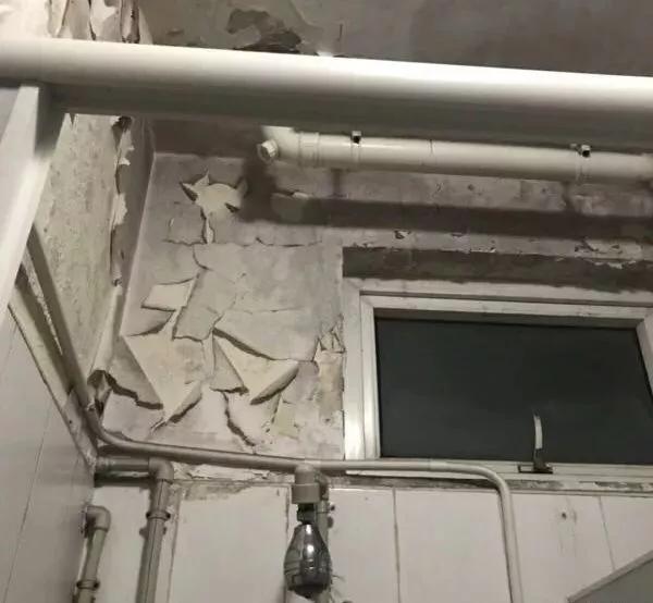 「宿舍」这就是全国的最差大学宿舍吗？糟了，是心肌梗塞的感觉！