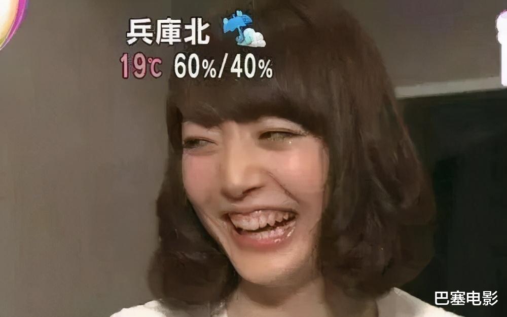 表情包|杨超越靠它上央视新闻，洪世贤借它翻红，明星表情包的黑黑红红