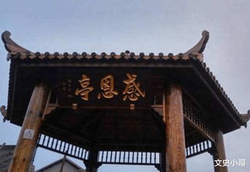 司马光@司马光砸缸救人，那救出来的小孩是谁？难怪老师从不提他名字