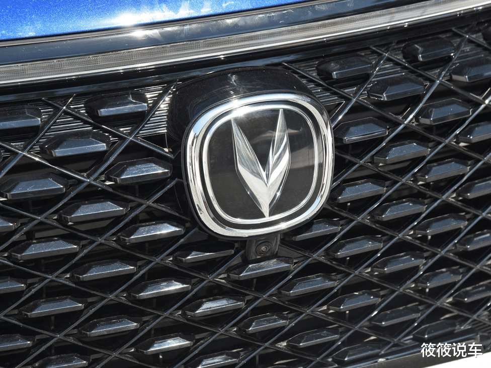 长安汽车■长安再次扬眉吐气，新车月销17475台，1.5T+双独悬，比哈弗H6出彩