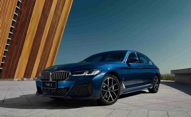 宝马5系|宝马又出“王炸”！新款宝马5系亮相，豪华不输E级，网友：会火