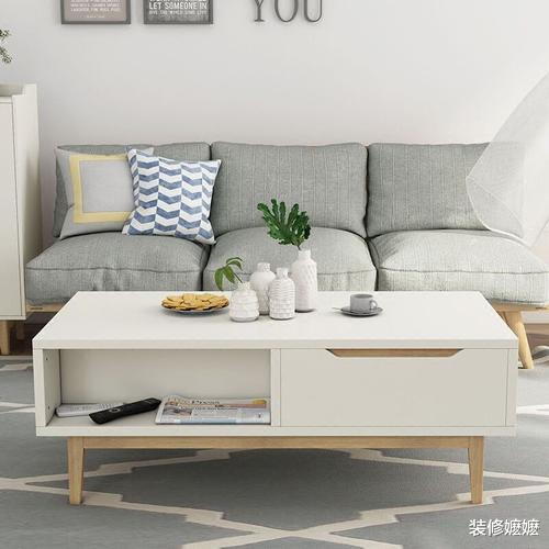 |越来越多人客厅不摆茶几,他们都流行这样设计,后悔我家做错了