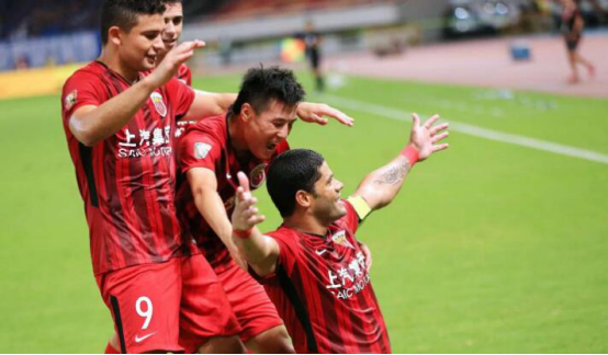 上海上港|尘埃落定！上港终于跟功勋队长完成高薪续约，曾立下赫赫战功