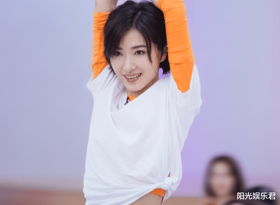 「贝斯」《乘风破浪》排名更新,万茜第二吴昕第四, 第一名实至名归!