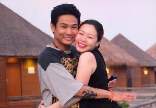 【杜德伟】为娶小24岁娇妻,比岳母还大一岁也不觉得丢脸,今54岁老来得子