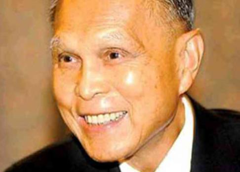 霍英东■39年前,赌王“坑”了霍英东2次后,准继承人何猷光横死街头