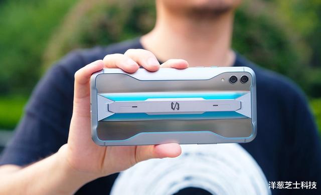 小众旗舰手机即将迎来一波更新，谁能脱颖而出？