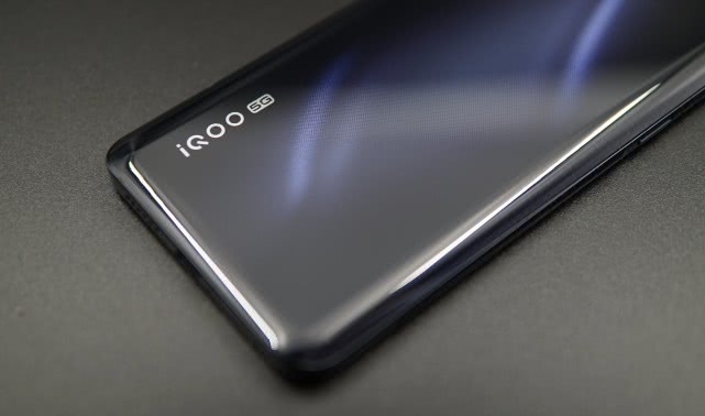 iqoo：iQOO周年庆强势来袭：官方狂送福利