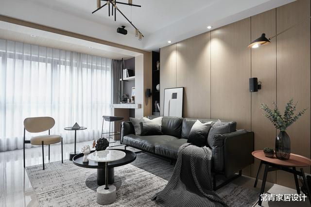 上海夫妻家中的高级场面，光硬装就花费45W，柜子全现场打，漂亮