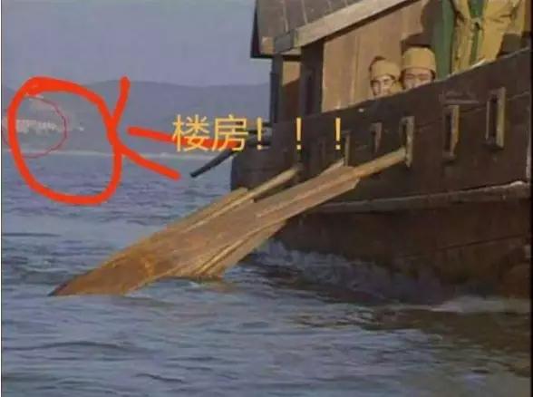 『穿帮镜头』史上最“尬”的穿帮镜头，古代用卫生纸忍了，最后一个什么鬼？