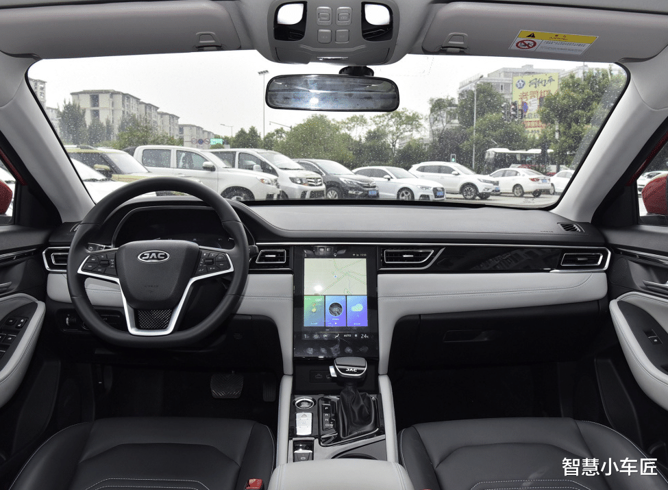 马力|国产轿跑又一“强手”，150马力+国六CVT，实力强过名爵6，8.48万