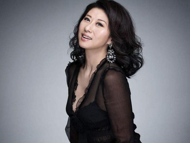 『叶倩文』真正的实力派歌手，叶倩文的每一部经典作品，都很受人喜欢