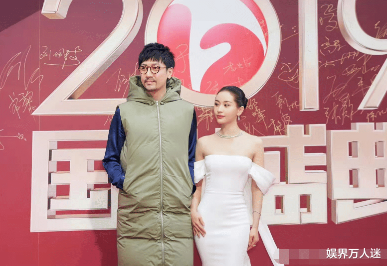 江疏影|女星为了美有多拼:江疏影拿暖手宝走红毯,鞠婧祎零下6℃穿破洞