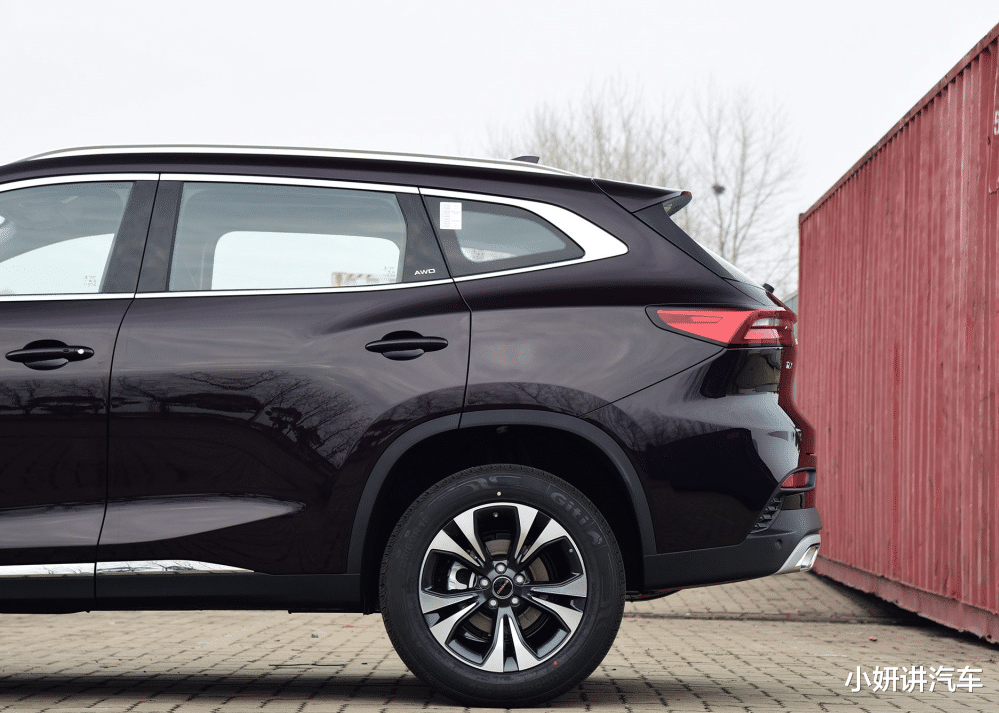 星途tx▲奇瑞不负众望！比瑞虎8出色，197马力+7AT+四轮独悬，13.59W起