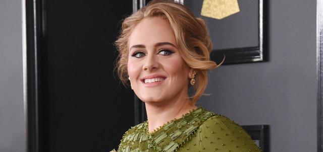 阿黛尔|阿黛尔瘦身成功后首次公开亮相 原来每个胖子都是隐藏的美人儿