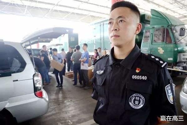 『』高考结束后,为什么不把试卷和答题卡发给学生,终于知道原因了