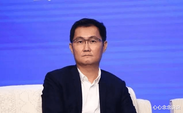 微信：有人说，假如微信开始收费使用，每个月20元，你们还会用微信吗？