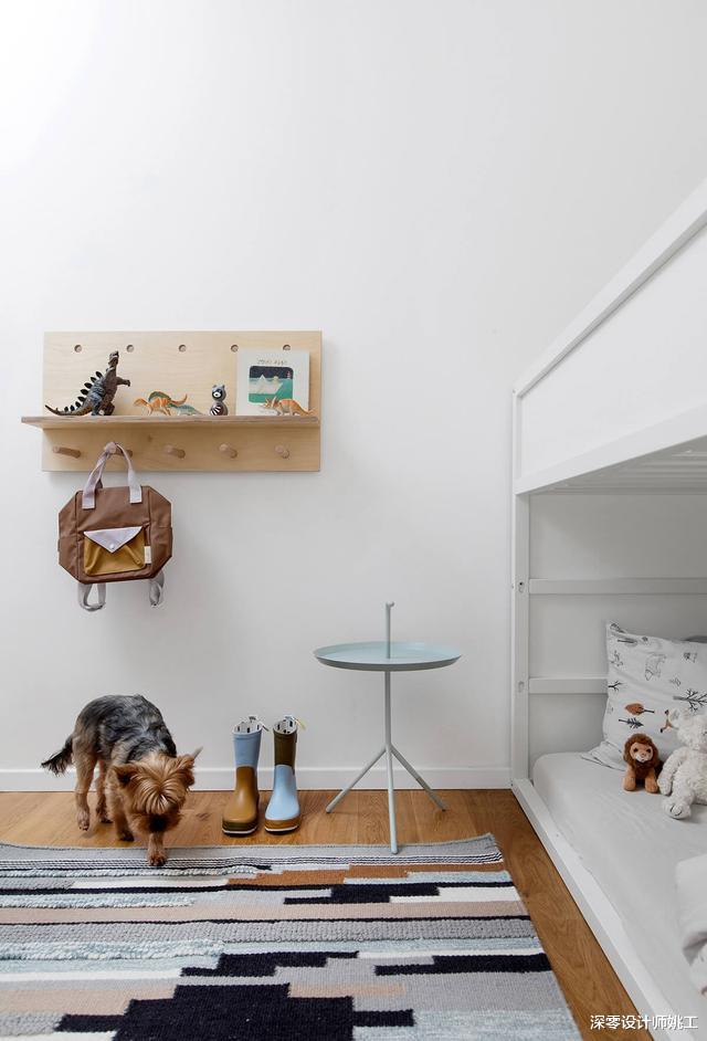 |住惯了中国大屋大院,夫妻俩回国3天就吵着改110㎡,架空客厅宽敞