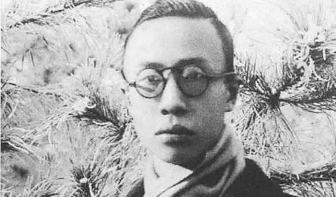 |一老妇自称是溥仪的女儿，专家当场否定，此时老妇掏出了证据