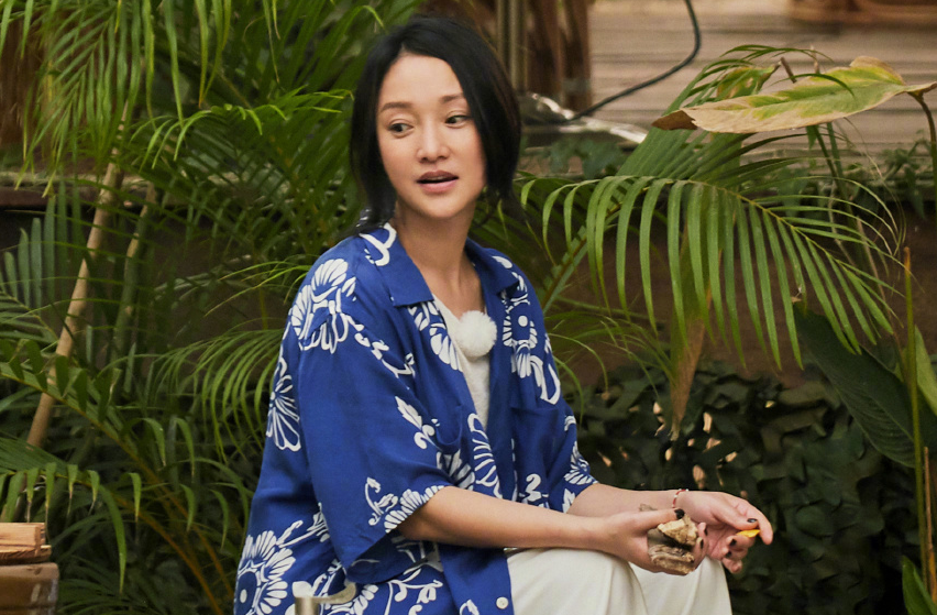 『张子枫』向往的生活：张子枫给瓜苗浇水！懂的人看了无奈：还得靠工作人员