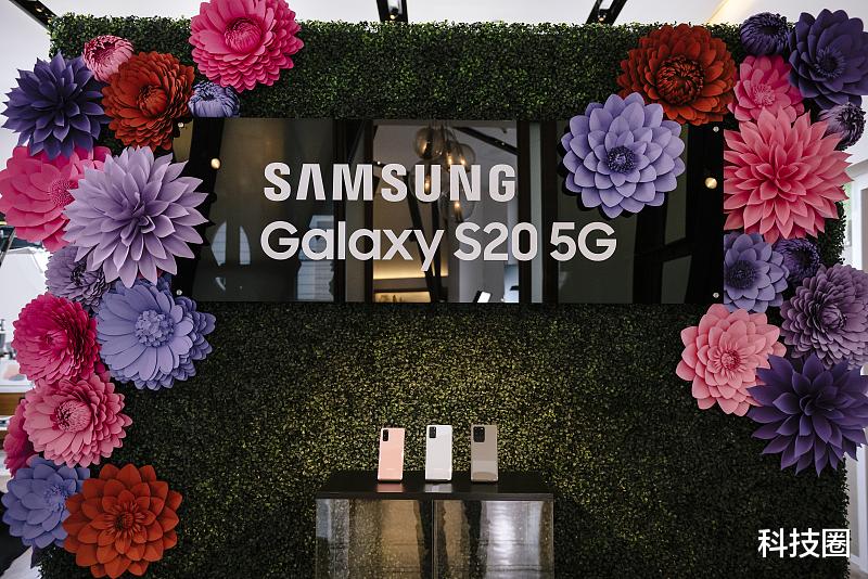 三星|三星终于不再助攻友商，S21 Ultra把S20上最大的坑填了