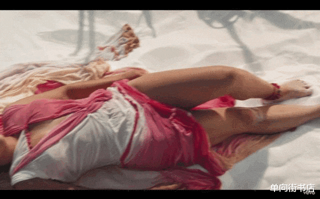 Lady Gaga|Lady Gaga的新歌又火了，这次是因为MV