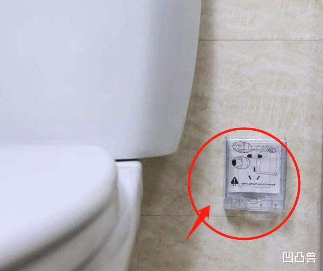 榻榻米|乔迁之夜,亲朋好友一顿数落:这15处装的真傻,有钱纯粹瞎败家